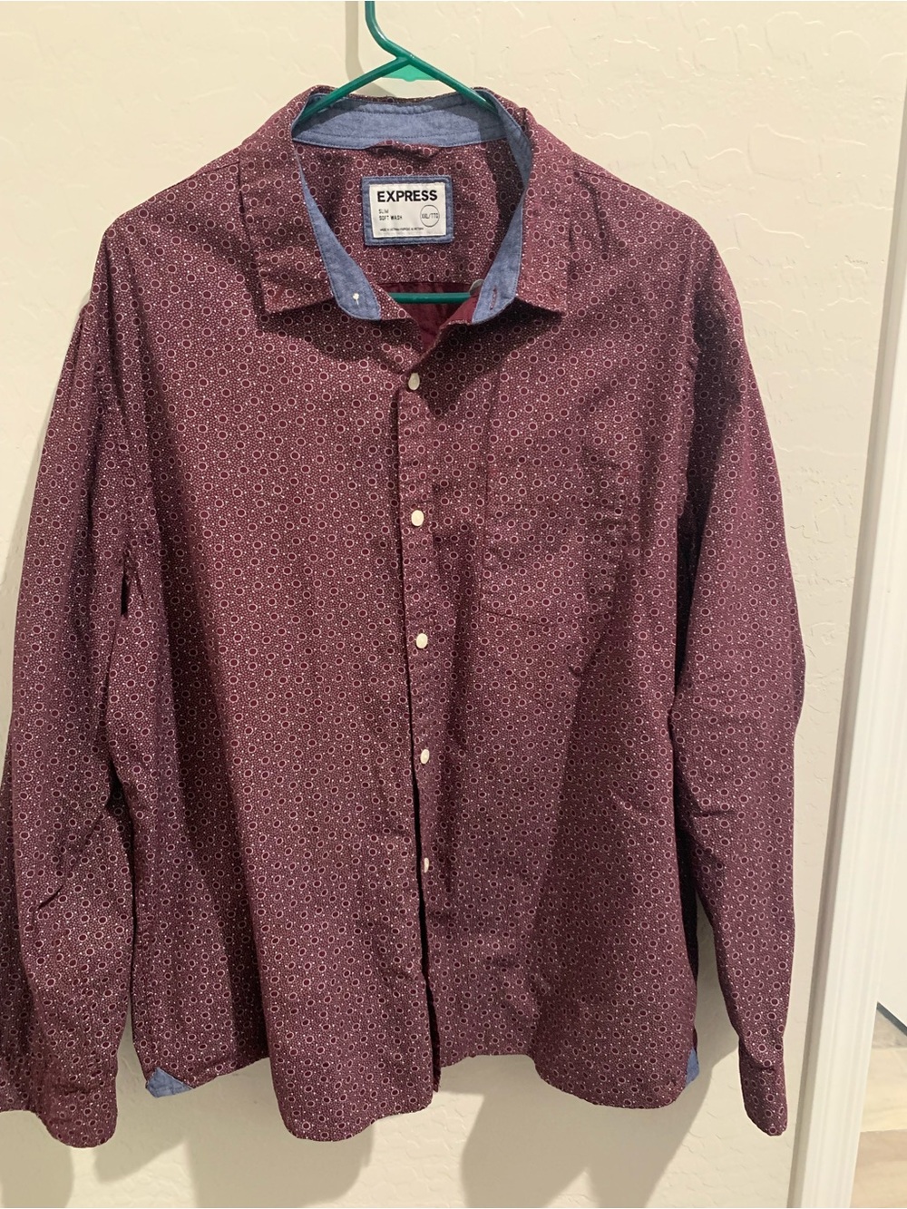 Express Men's Burgundy Geo-Print Long Sleeve Dress Shirt
